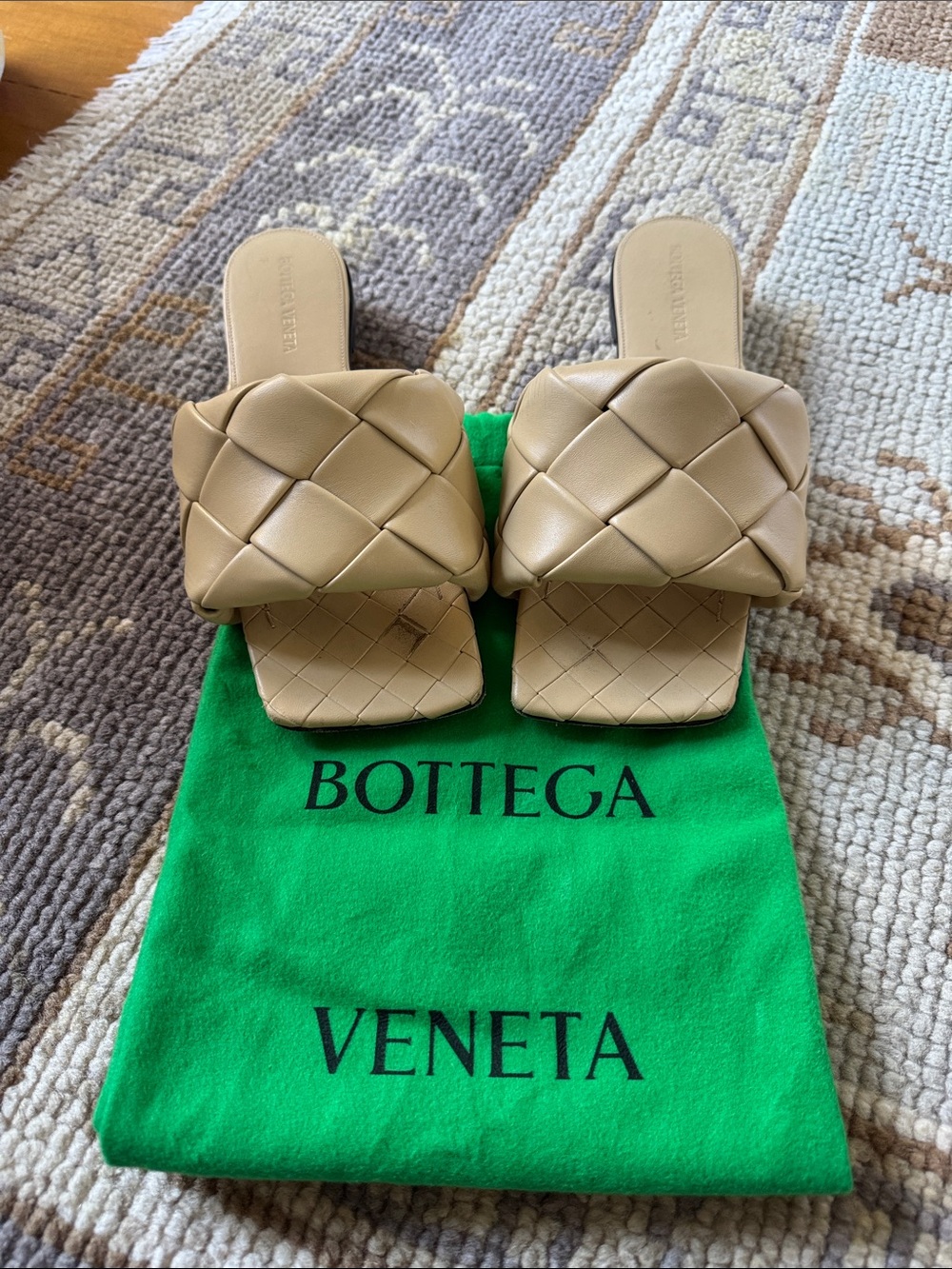 Bottega Veneta Beige Lido Slide Sandals